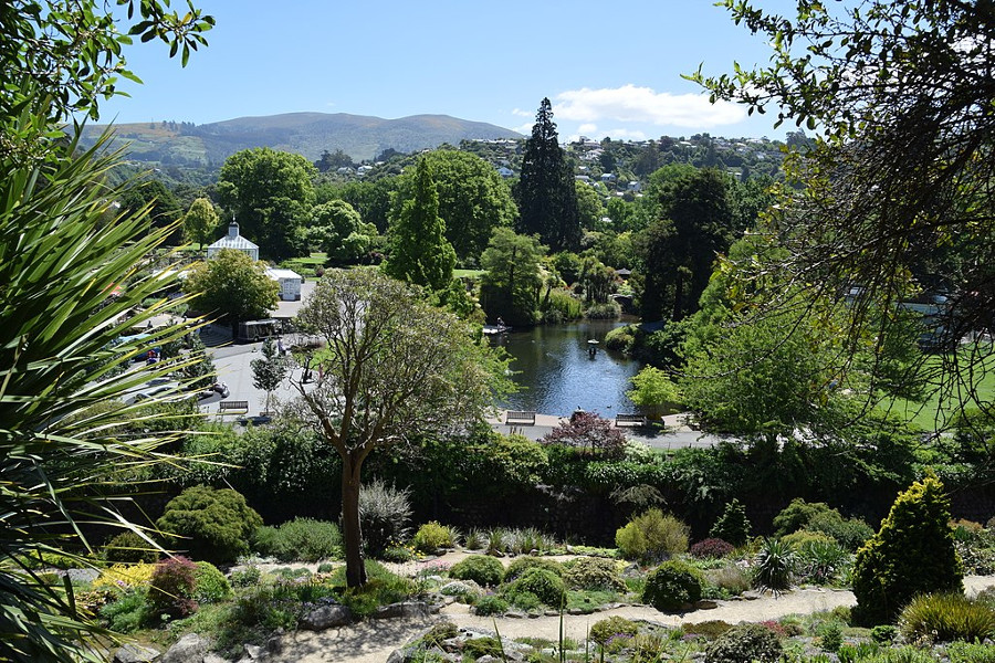 Dunedin Botanic Garden, New Zealand @Krzysztof Golik