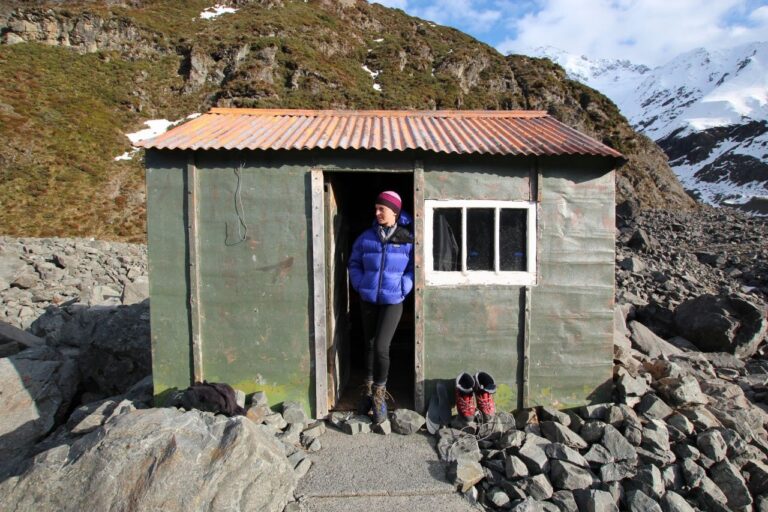 Onslow Hut (Steffan Memorial Hut), New Zealand @Wilderness magazine