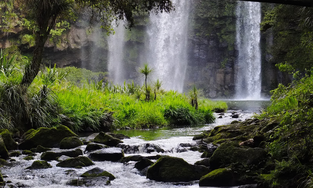 Paranui Falls, New Zealand @Nadly Aizat