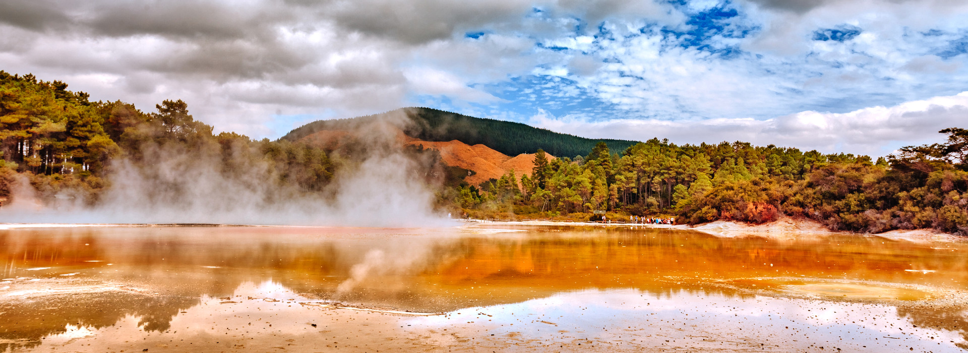 Rotorua champagne pool at Wai-O-Tapu geothermal park landscape