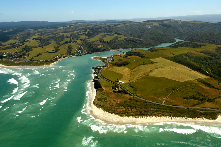 Taieri Mouth, New Zealand @Stephen Jaquiery, Otago images, Daily times