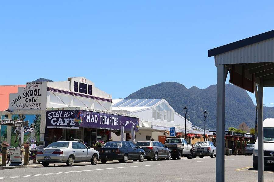 Tasman Street Collingwood @WildmanNZ