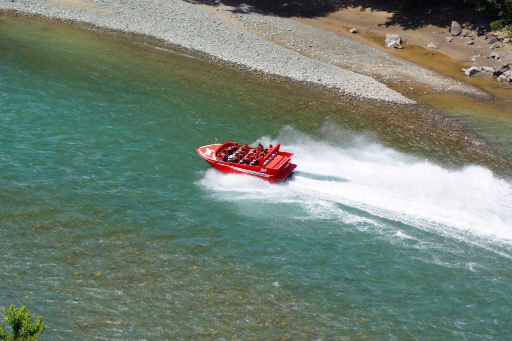 Best Hanmer Springs Jet Boat Trip, New Zealand @hanmerspringsattractions