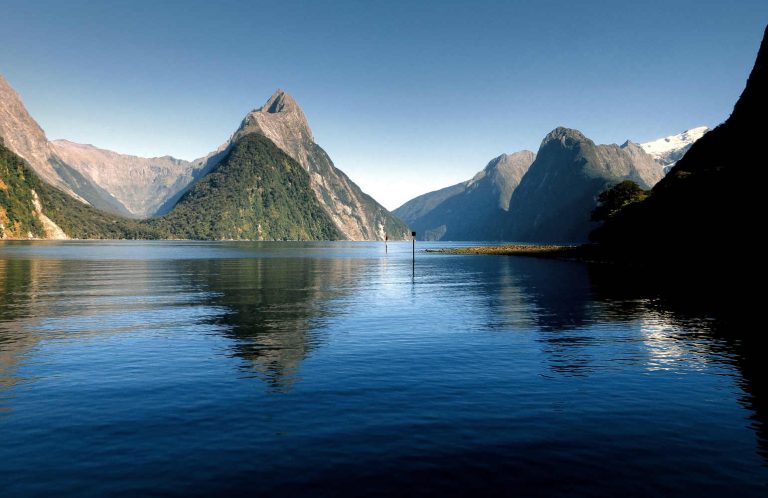 Southern fiords area, New Zealand @Wikipedia
