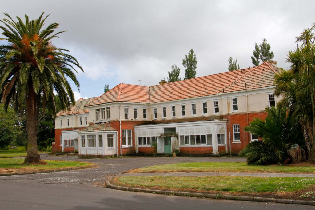 Kingseat Hospital, New Zealand @tall tales