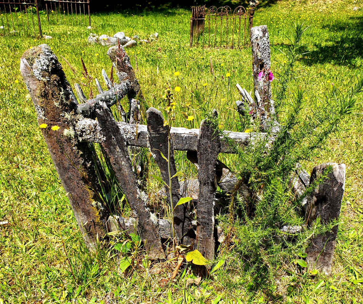 Forgotten names, forgotten graves, West Coast, New Zealand