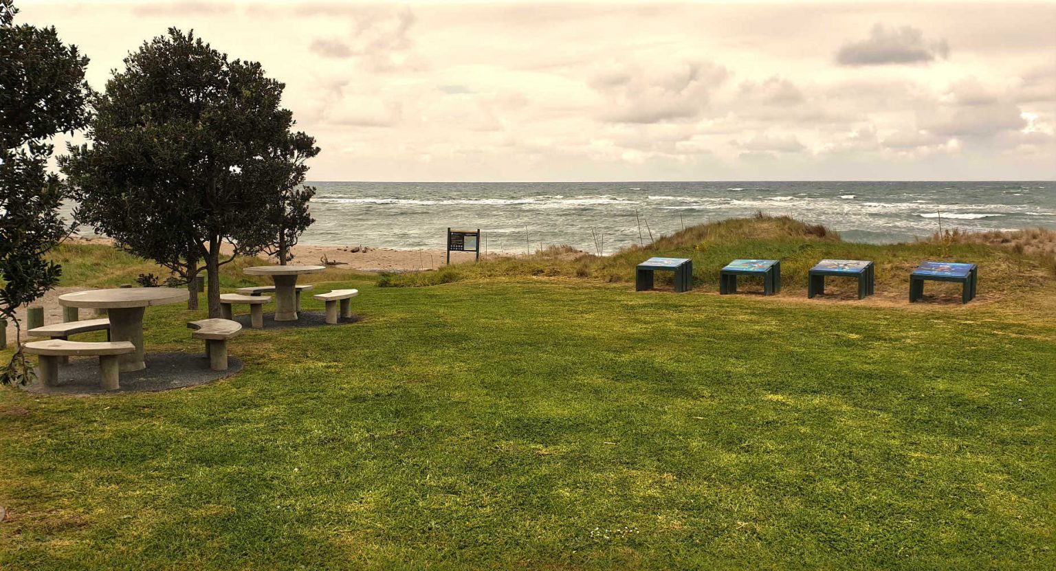Rongokako Marine Reserve picnic area, New Zealand
