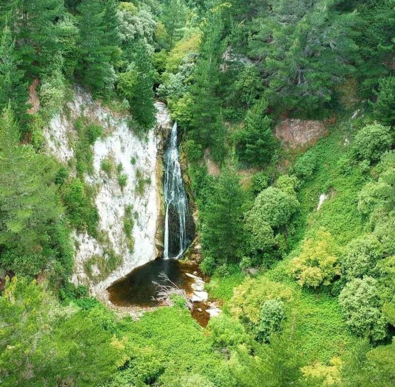 Pungahuru falls in Northland nz @hauranui
