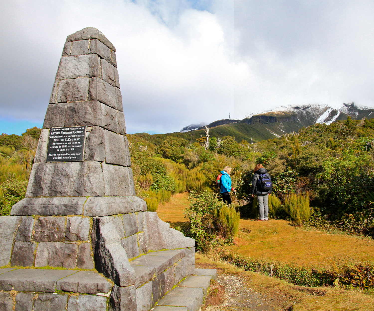 Ambury Monument, New Zealand @Discover Taranaki