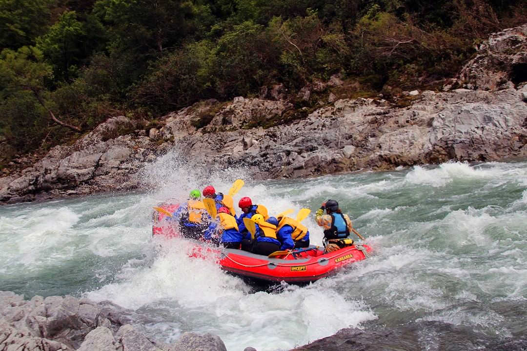 Buller River rafting, New Zealand @ultimatedescents.nz
