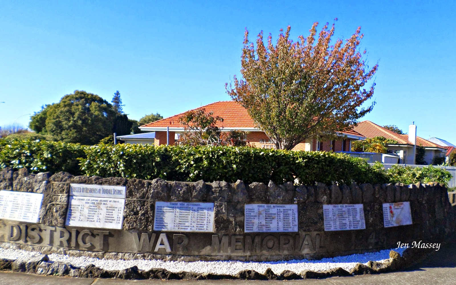 Taradale and District Soldiers’ Memorial, New Zealand @Napier Daily Photo