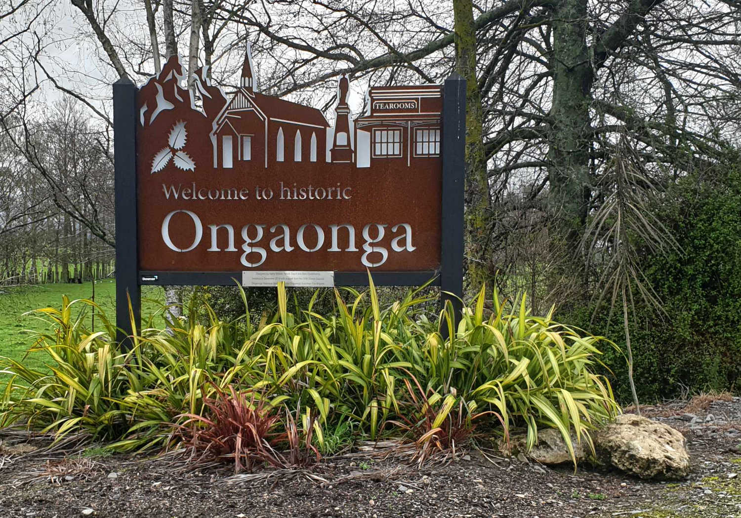 Ongaonga entrance signage, Central Hawke's Bay