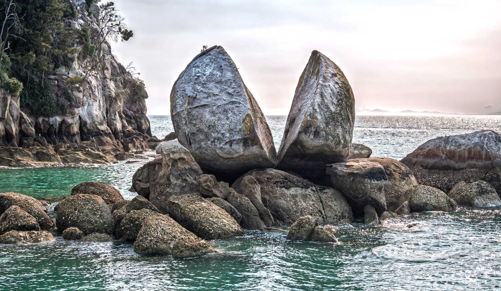 Split Apple rock, Abel Tasman National Park, Nelson, New Zealand