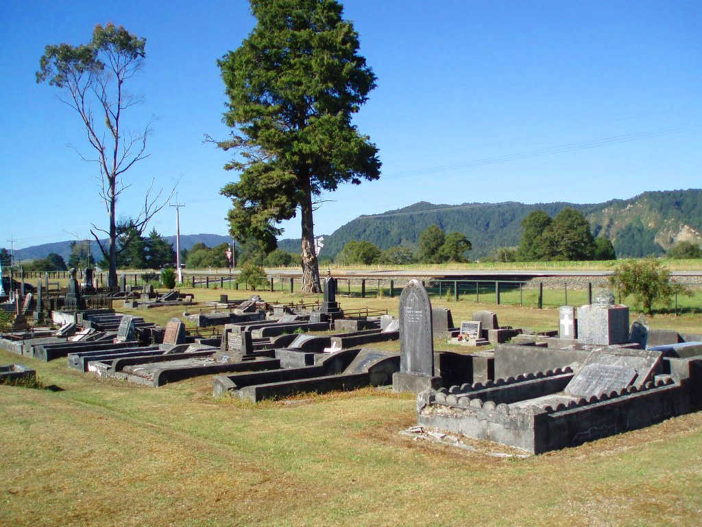 Reefton Cemetery, West Coast, New Zealand @CWGC