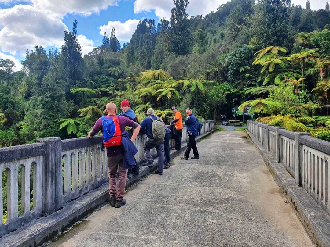 Bridge To Nowhere, Whanganui, Wellington, New Zealand @forgottenworldadventures