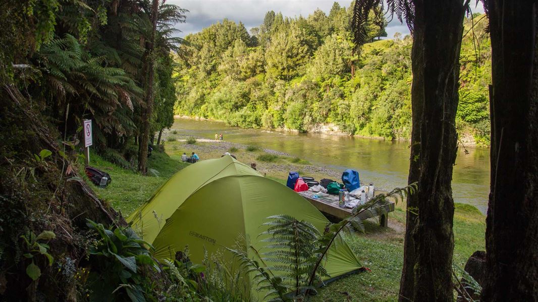 Maharanui Campsite, Whanganui, New Zealand @Doc
