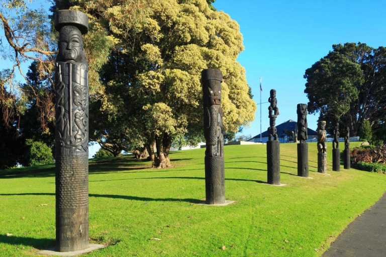 Maori pou, or carved pillars, erected at the site of the Battle of Gate Pa (1864). Tauranga, New Zealand