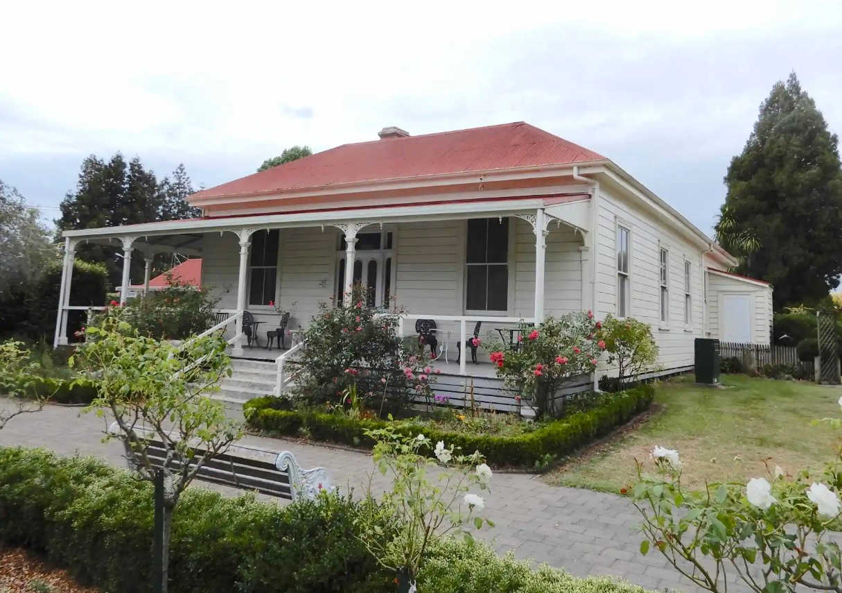Settler's cottage, Matamata, Waikato, New Zealand @cannonhillchronicles