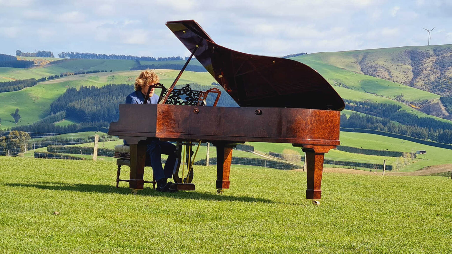 @Alexander Pianos, Dunedin