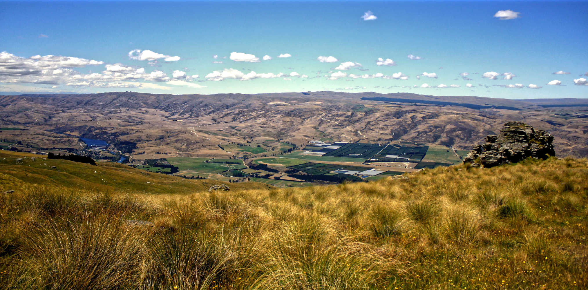 Bullock Track overlooking Roxburgh, Otago, New Zealand