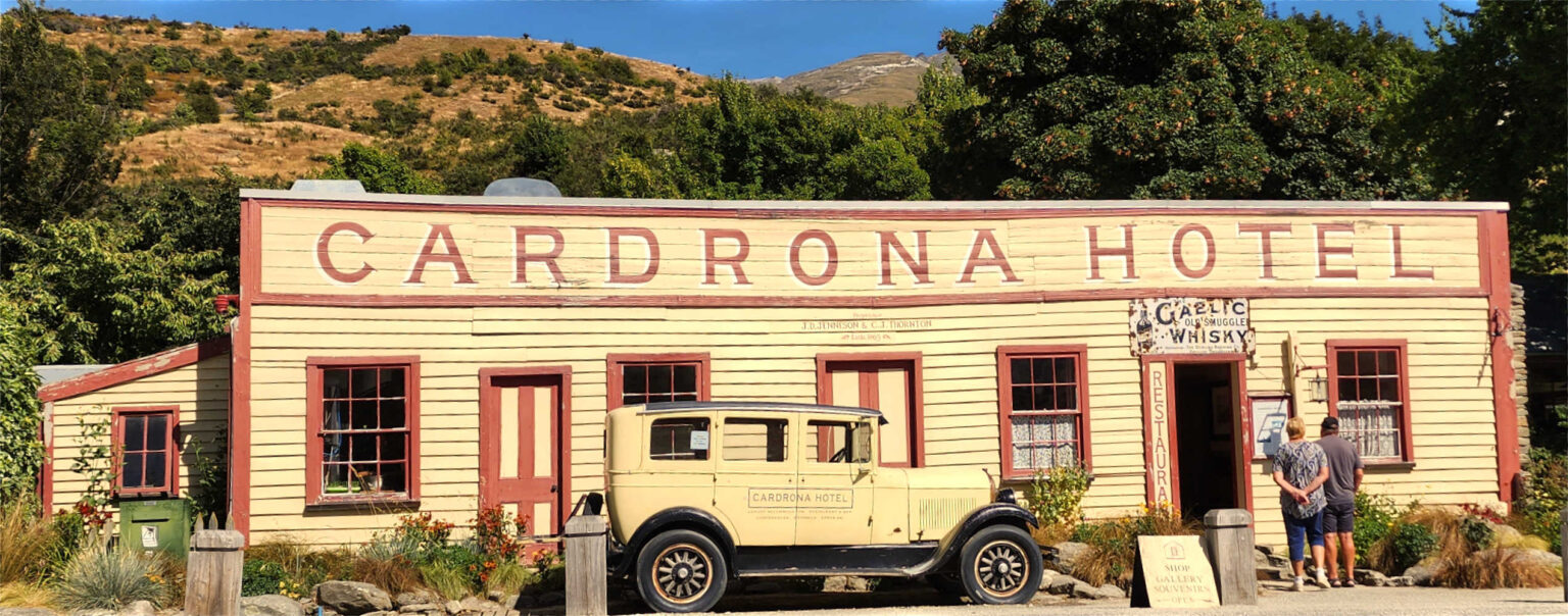 Cardrona Hotel summer with the iconic vintage touring car, Wanaka, South Island, New Zealand